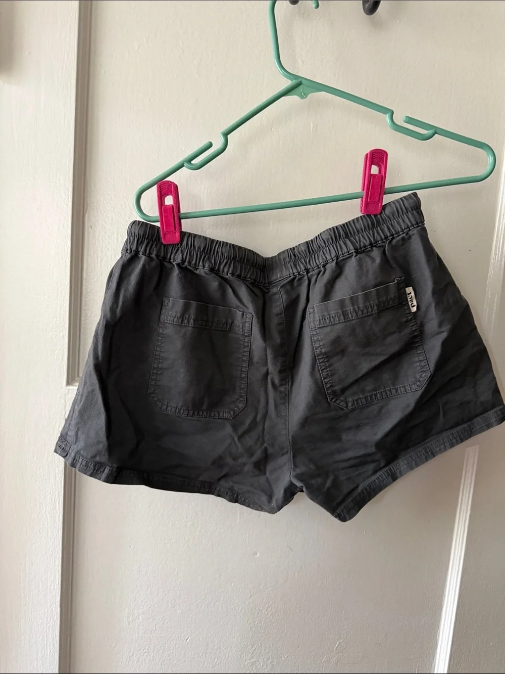 Pact Organic Cotton Women's Charcoal Drawstring Casual Shorts - Picture 4 of 6